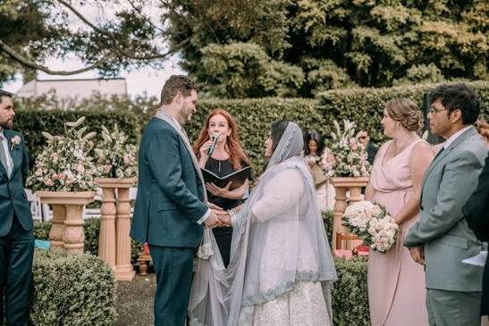 best wedding celebrant Melbourne